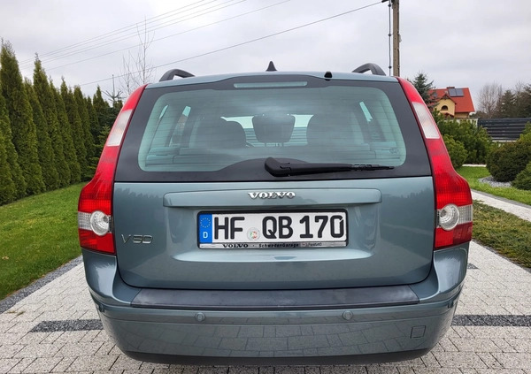 Volvo V50 cena 14900 przebieg: 216600, rok produkcji 2005 z Radlin małe 191